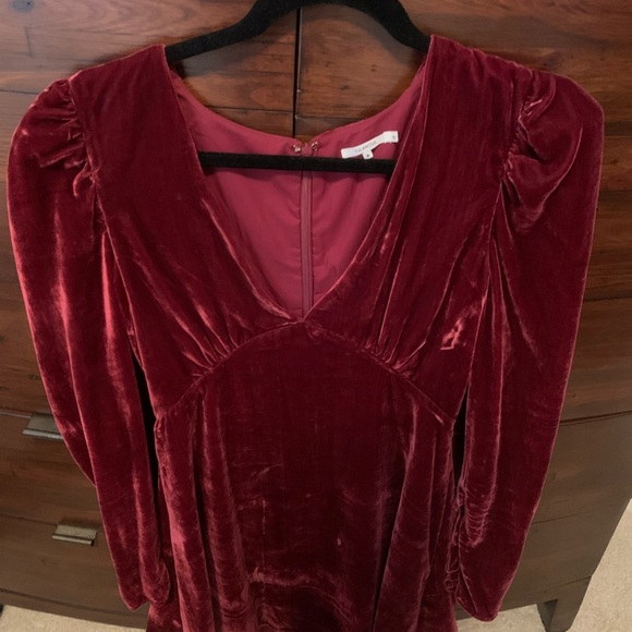 Tularosa Burgundy Velvet Dress - Mini - Picture 4 of 5